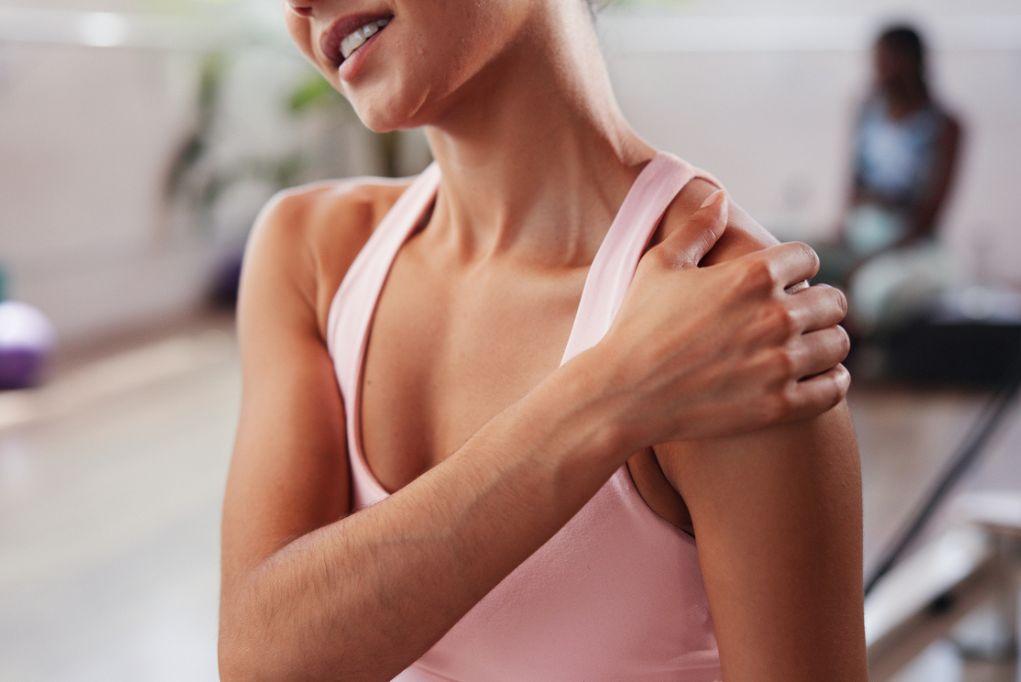 What Causes Sudden Shoulder Pain Without Injury