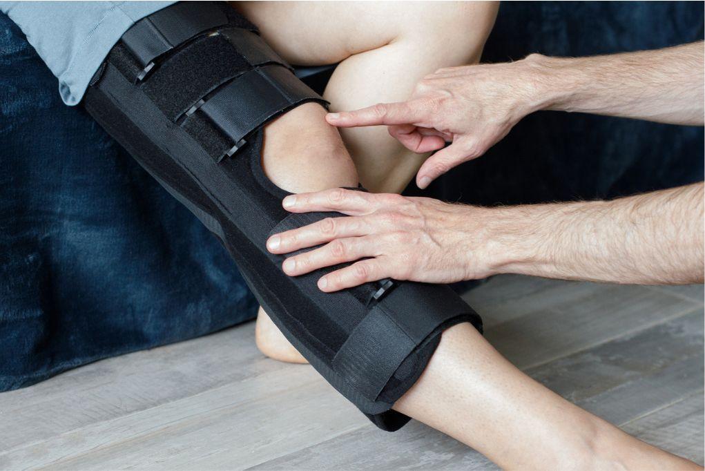 ACL Tear Symptoms: How To Recognize A Torn ACL